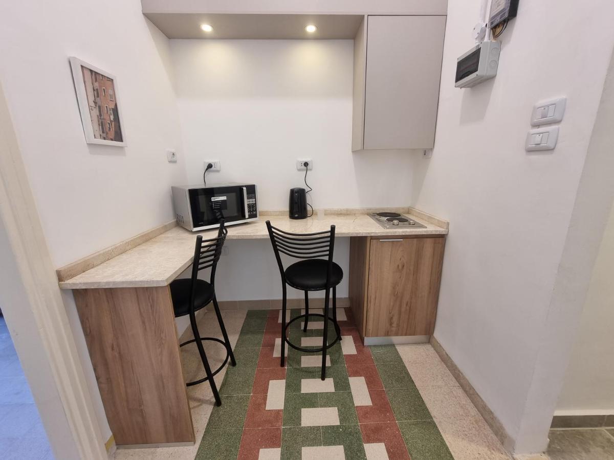 Downtown Living Boutique Apartments อัมมาน ภายนอก รูปภาพ
