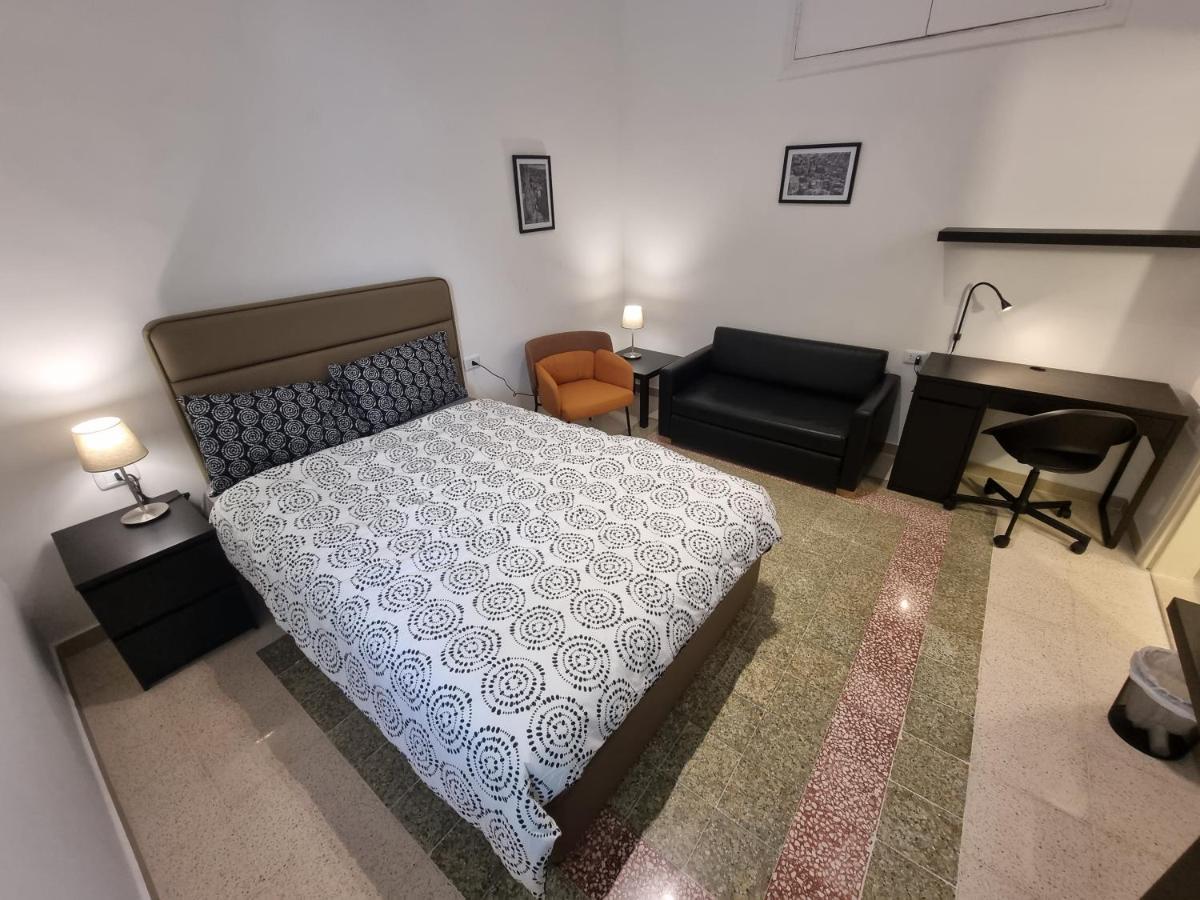 Downtown Living Boutique Apartments อัมมาน ภายนอก รูปภาพ